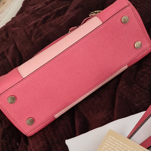 Michael Michael Kors leather handbag - Picture 7 of 8